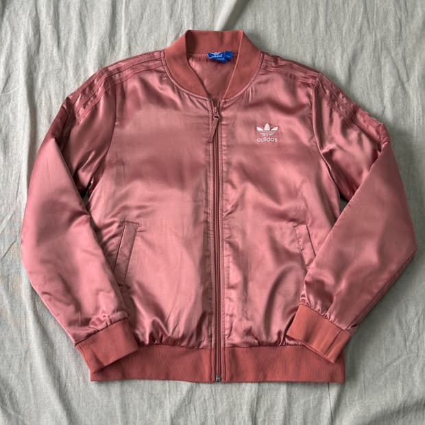 아디다스 파스텔핑크 백로고 봄버 사틴 자켓 95