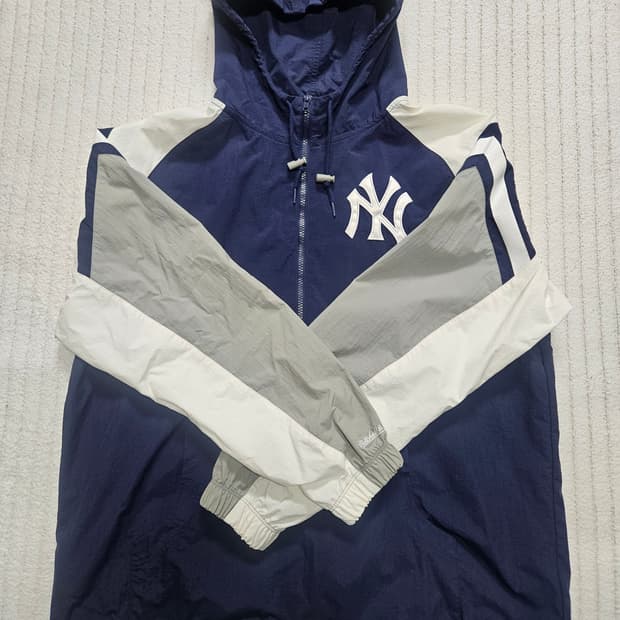 (XL/상태좋음) 미첼앤네스 뉴욕양키스 아노락 (해외품절)