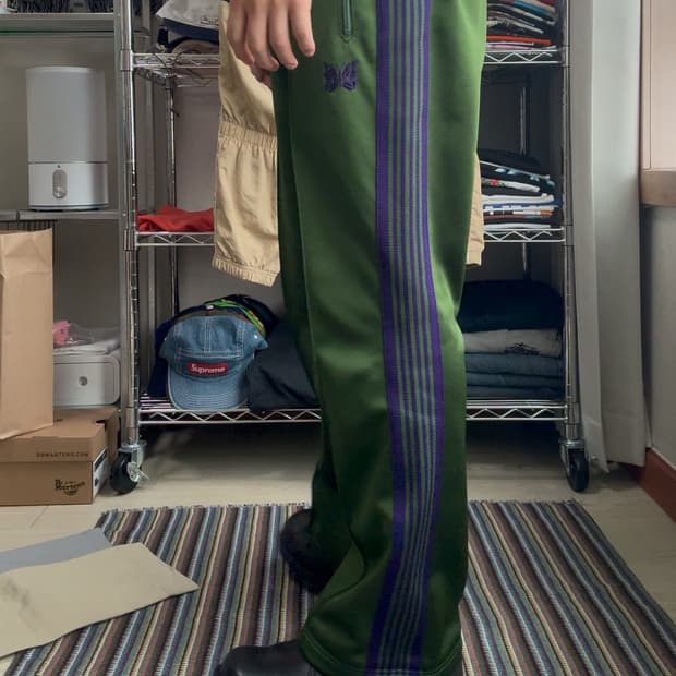 니들스 내로우 트랙 팬츠