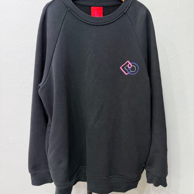 정품) 럭키슈에뜨 블랙 루즈핏 맨투맨 M