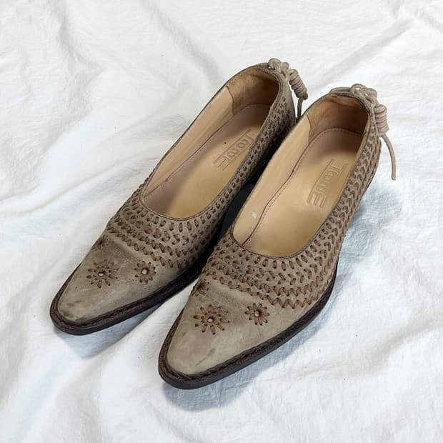 [36/245] 이세이미야케 HAAT 빈티지 펌프스 구두