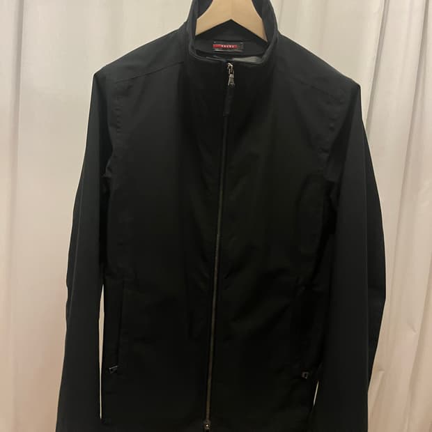 프라다스포츠 아카이브 자켓