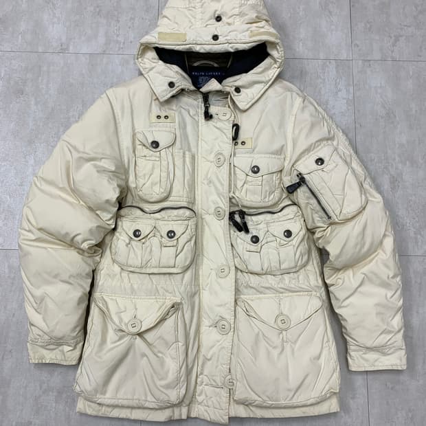 폴로 랄프로렌 화이트 포켓 디테일 패딩 #209