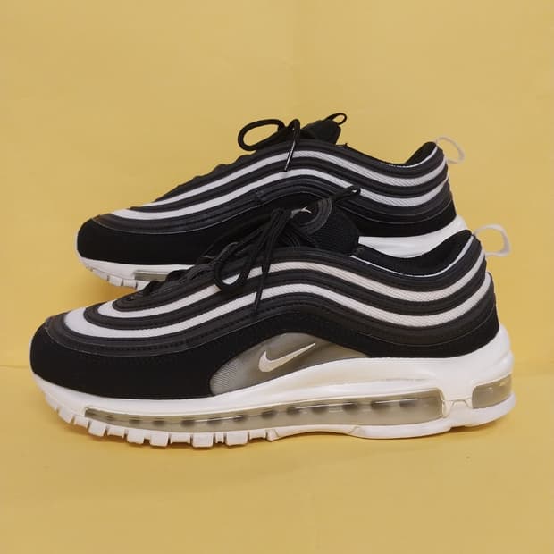 남성 나이키 에어맥스 97 블랙써밋화이트 운동화 (260)  