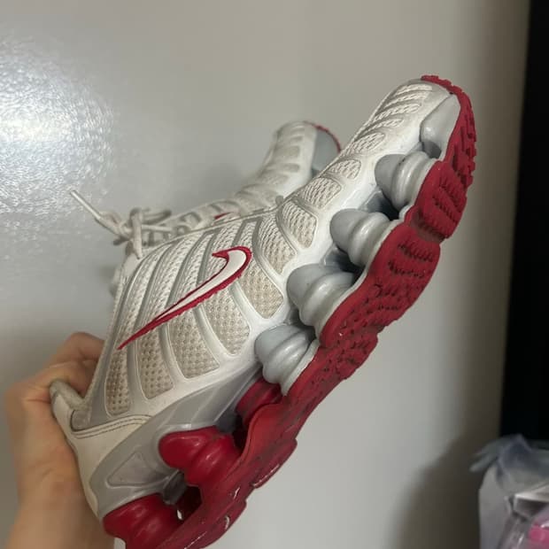 나이키 샥스 245