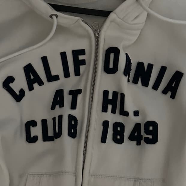 후아유 후드집업