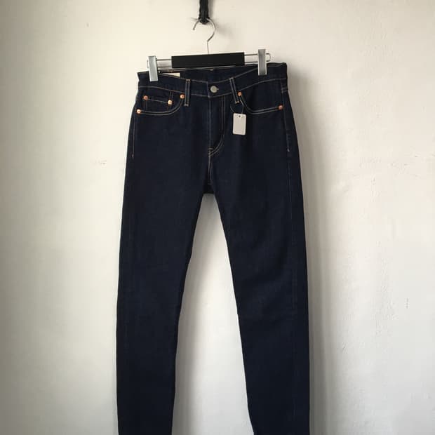 Levis denim pants