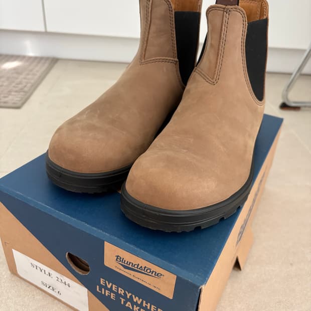 블런드스톤 2344 누벅 au6