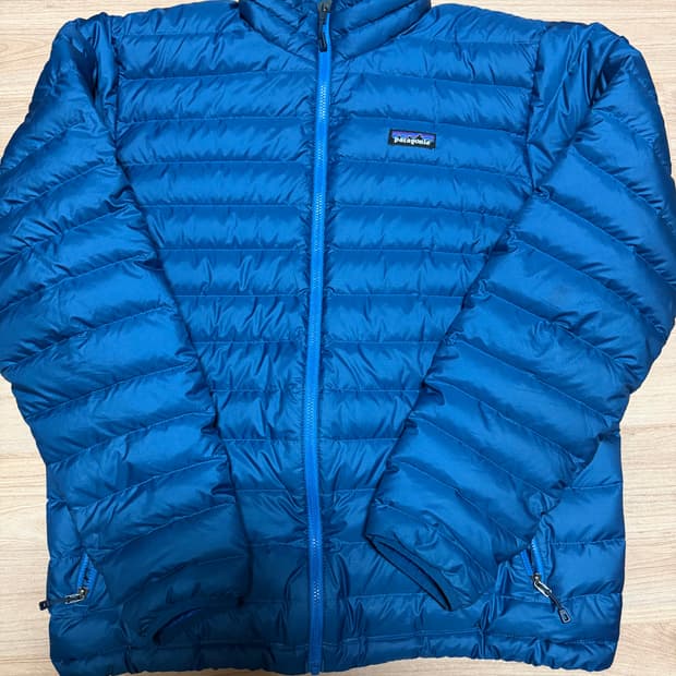 파타고니아 다운 스웨터 L