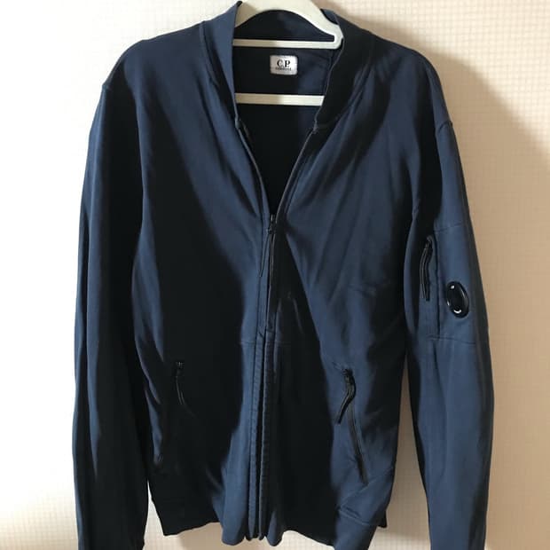 cp컴퍼니 렌즈 집업