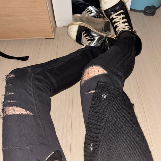 급처 에디슬리먼 생로랑 슈퍼디스진 26(새상품)