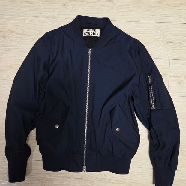 아크네 스튜디오 여성 38사이즈 ma-1