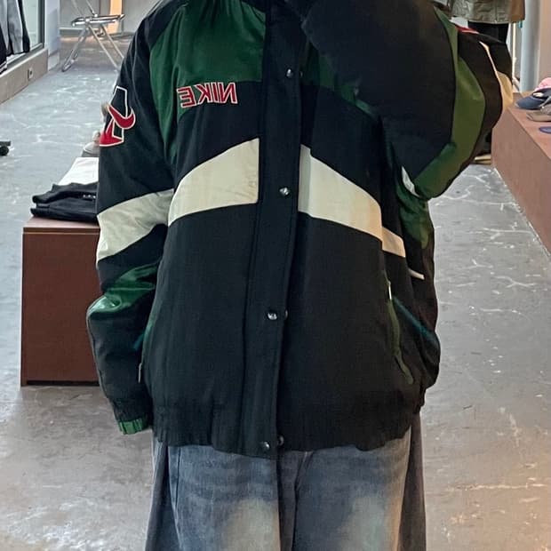나이키 90s 슈프림 코트 빅로고 배색 점퍼 H1618