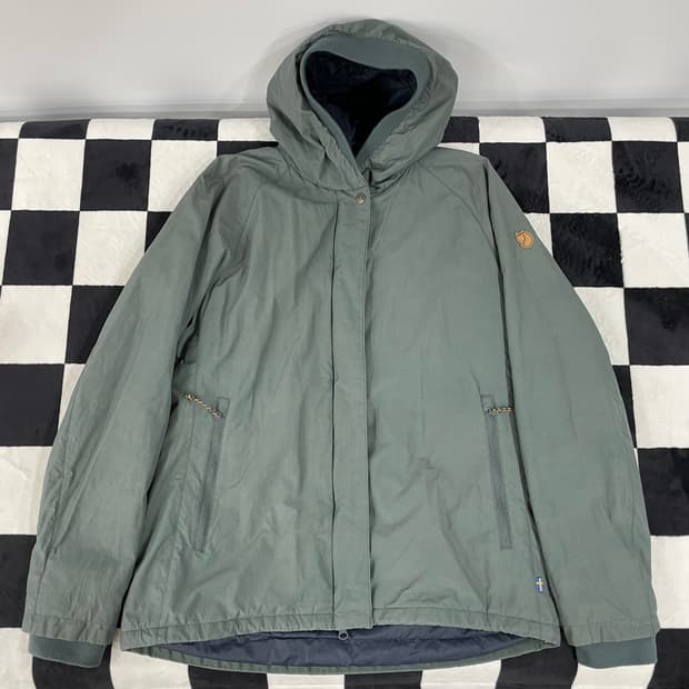 피엘라벤 점퍼 M