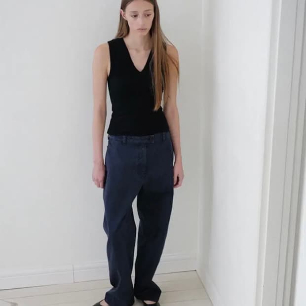 Ehre 에레 클린트 커브드 데님 네이비 36