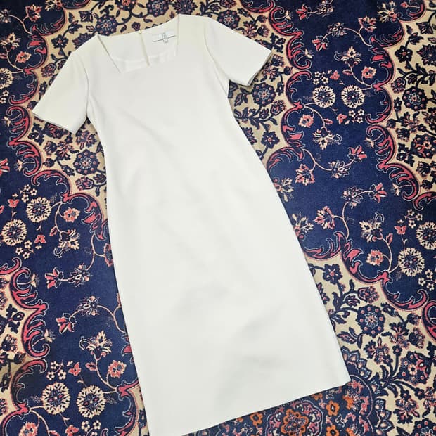 시에(Sie) 릴리 스퀘어넥 원피스 1 size