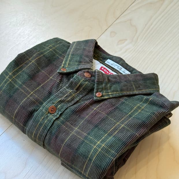 Levi’s Corduroy check Shirt