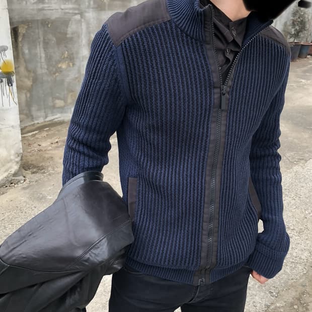 CK 밀리터리 코만도 니트집업 