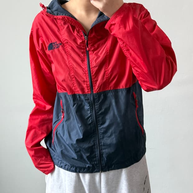[M] 노스페이스 레드 네이비 배색 바람막이