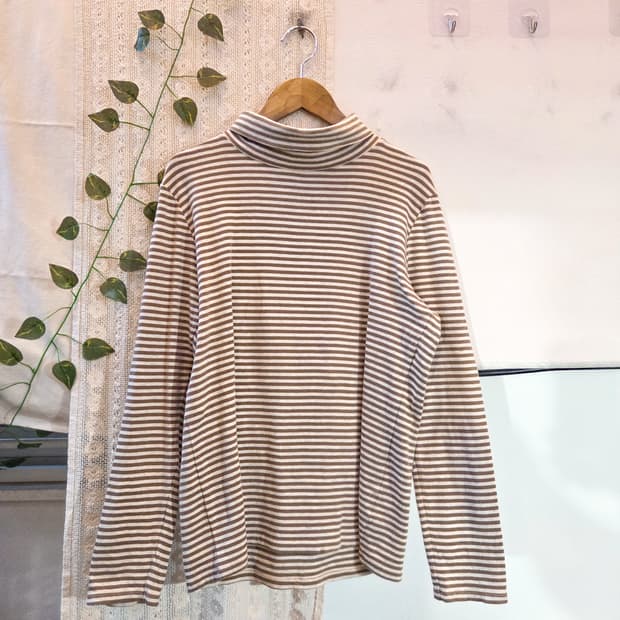 스트라이프 목폴라 슬리브