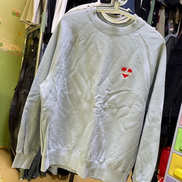 beyond closet 맨투맨 95사이즈 판매합니다