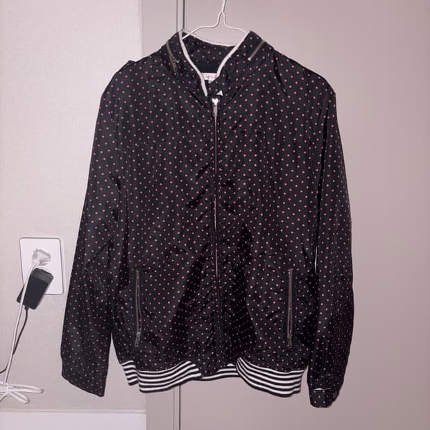 핑크 땡땡이 바람막이