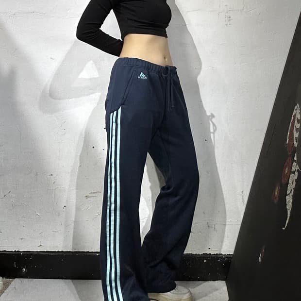 아디다스 네이비 소라 삼선 세미 부츠컷 트레이닝 팬츠 추리닝 바지 L