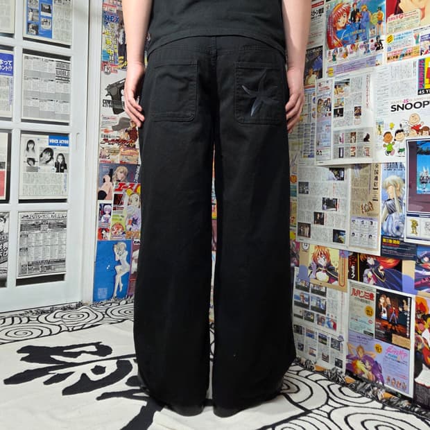 더콜디스모먼트 블랙 스타피쉬 치노 팬츠