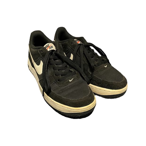 [245] 나이키 에어포스1 로우 스웨이드 