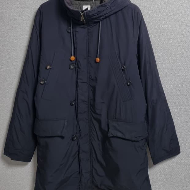 L (100) CP컴퍼니 블랙 야상 점퍼 (정품)