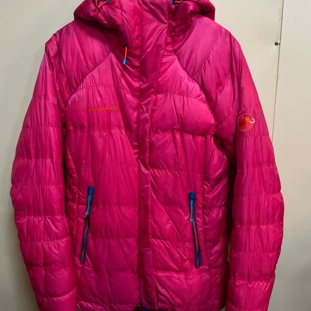 마무트 여성 패딩