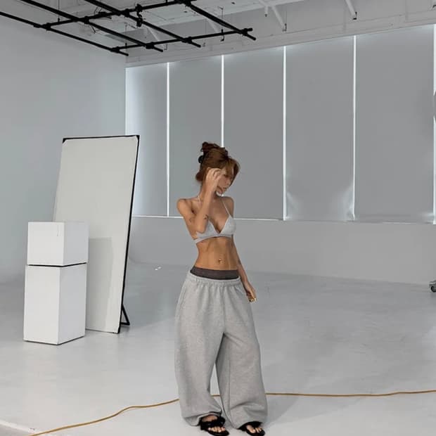 ODOR Molly wide jogger in basic