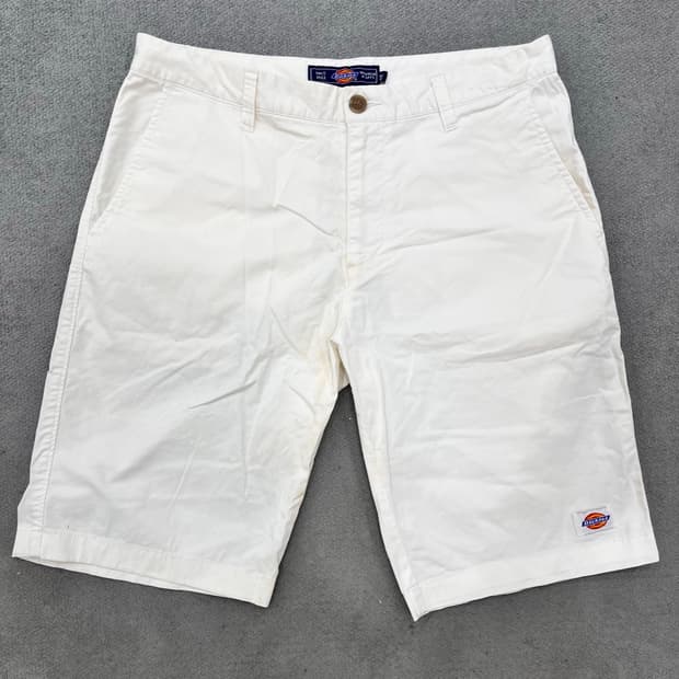 32 디키즈 반바지