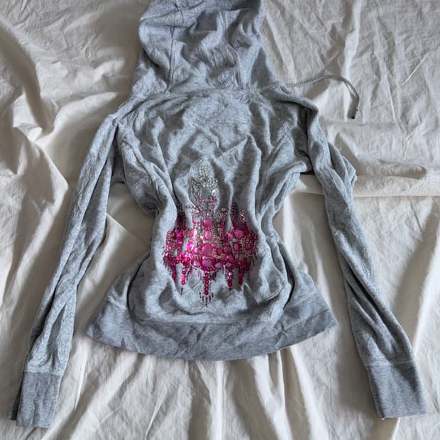 라디 그레이 샹들리에 갸루 후드집업