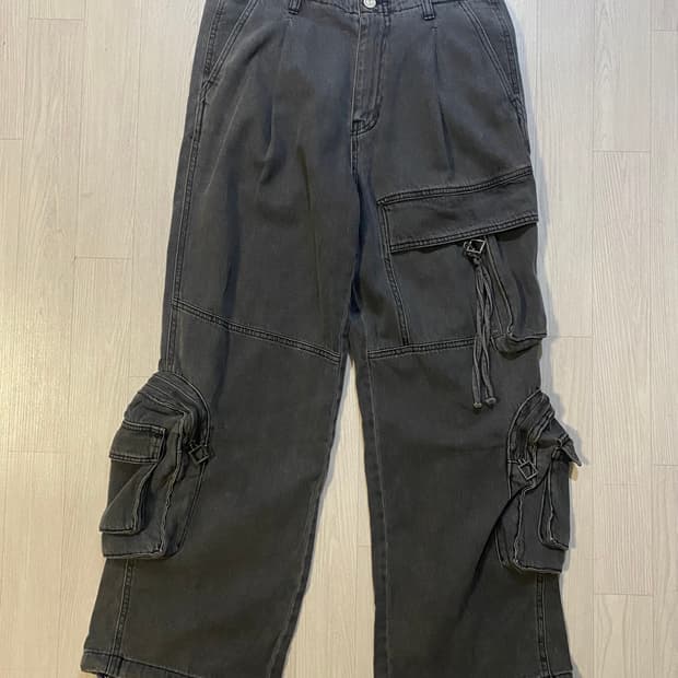 우영미 카고팬츠