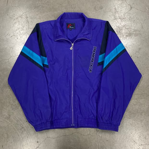 프로월드컵 y2k 퍼플 컬러 스펠아웃 올드스쿨 바람막이