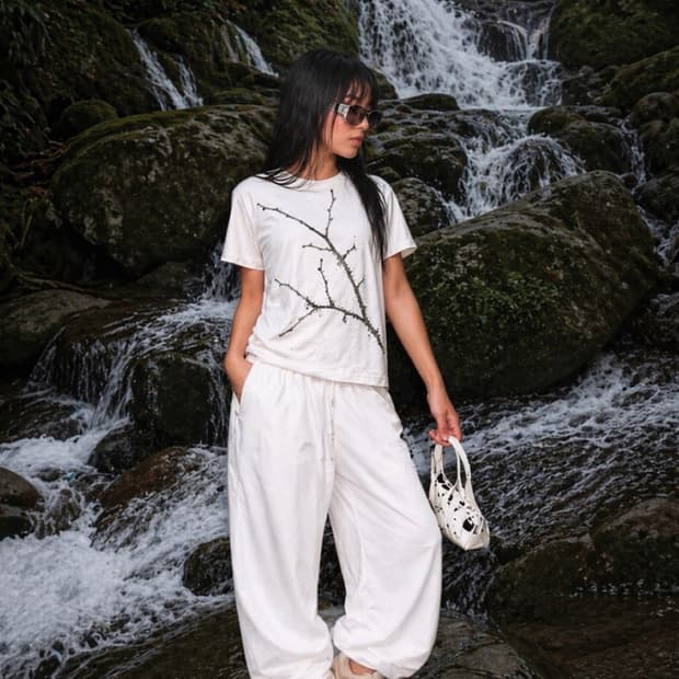 Soopdam x ithinkilikeyou Collarbo Top