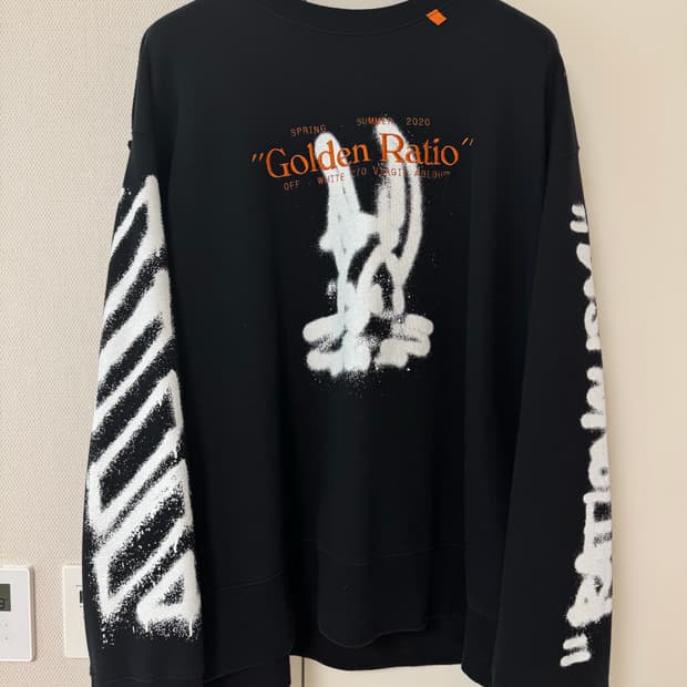 오프화이트 Golden Ratio  롱슬리브 