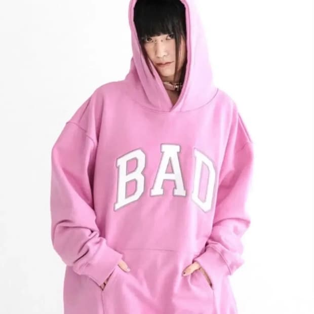 샵페어리 BAD 후드티 핑크