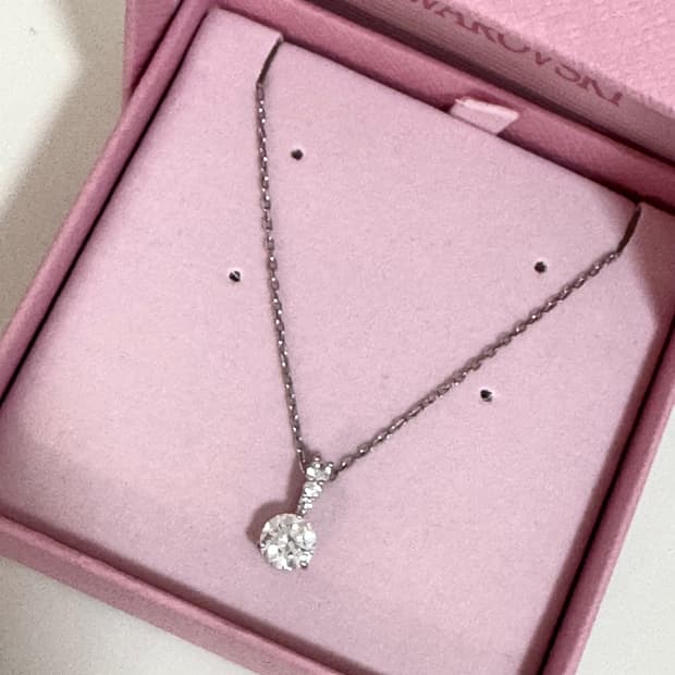 스와로브스키 솔리테어 팬던트 화이트 로듐 플래팅