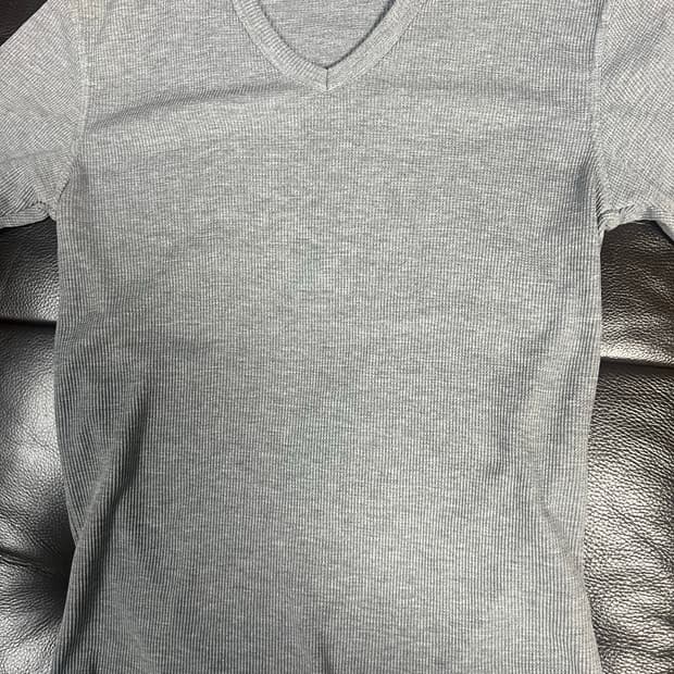 에드윈 브이넥골지반팔