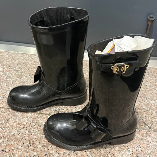 RED VALENTINO ribbon rainboots