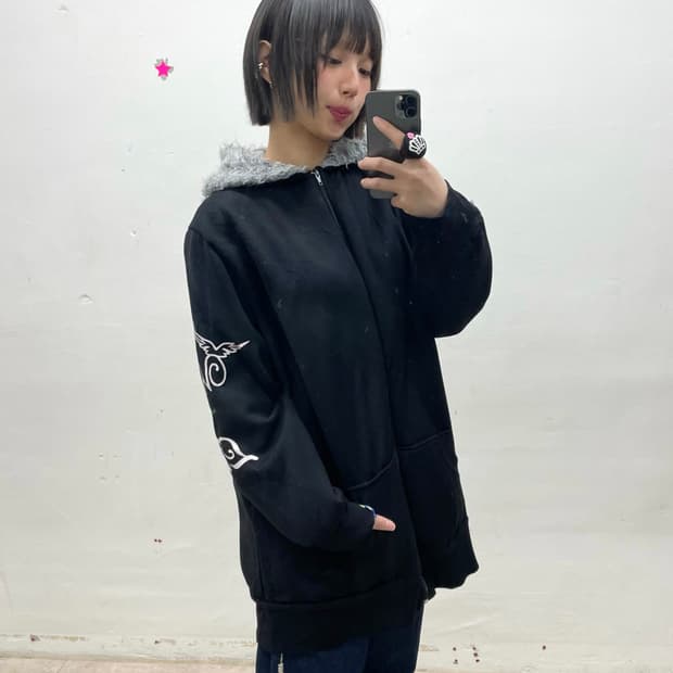 Gray Hood Fur Black Hood Zip-Up 