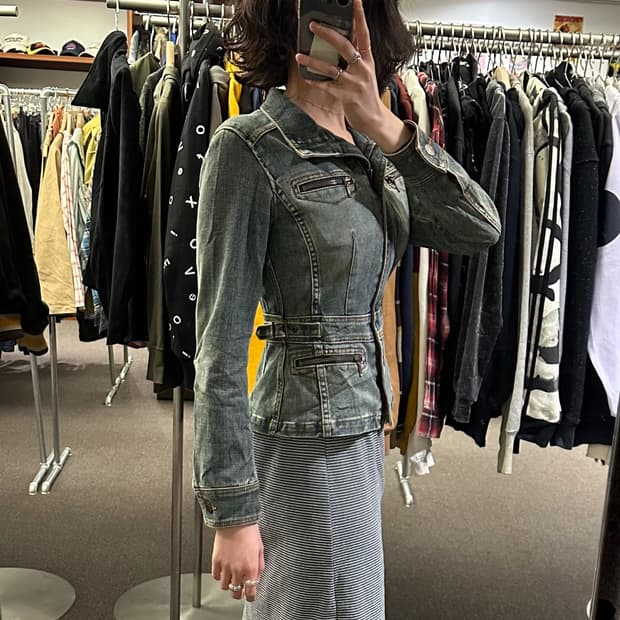 2)KUMIKYOKU vintage 여성 트러커 데님자켓