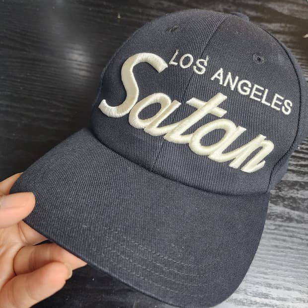 세인트미카엘 사탄 캡