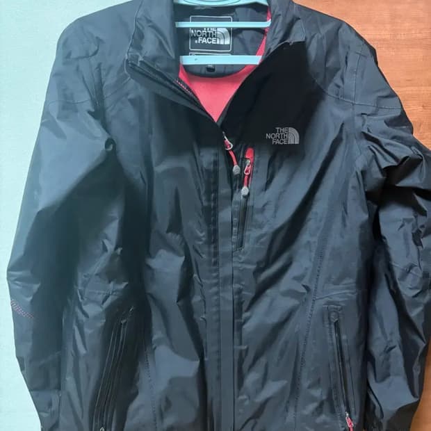노스페이스 바람막이