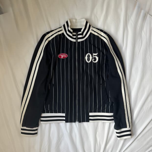 Fubu 후부 올드스쿨 y2k 스트라이프 백로고 넘버포인트 자켓 집업