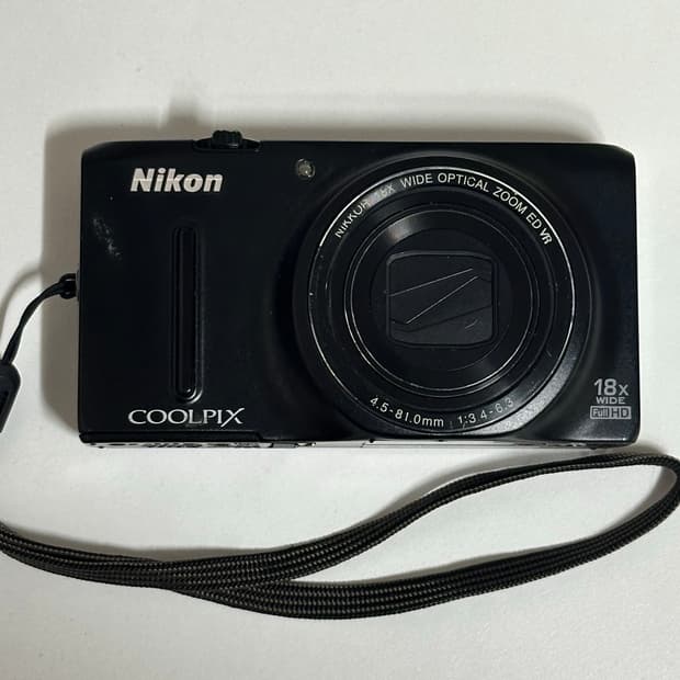 니콘 쿨픽스 s9600 디카