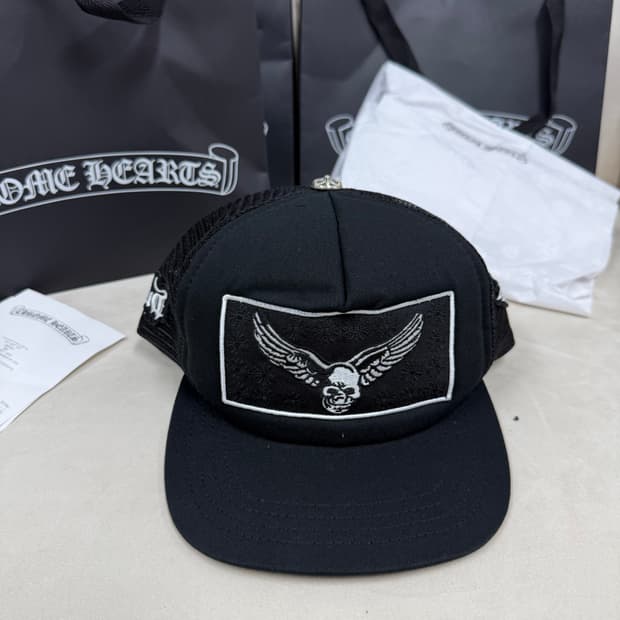 크롬하츠 x 영블러드 x 에어로스미스 트러커 캡
