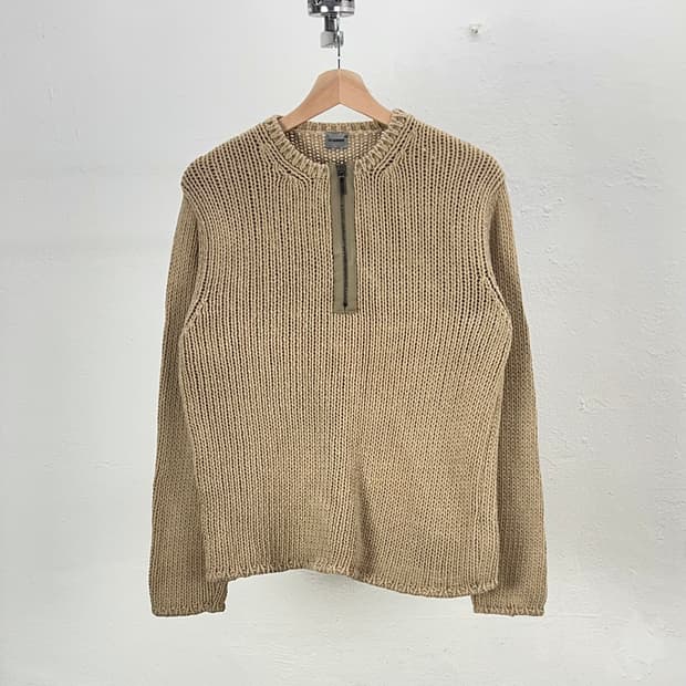 질샌더 브라운 케이블 벌키 하프집 니트 스웨터